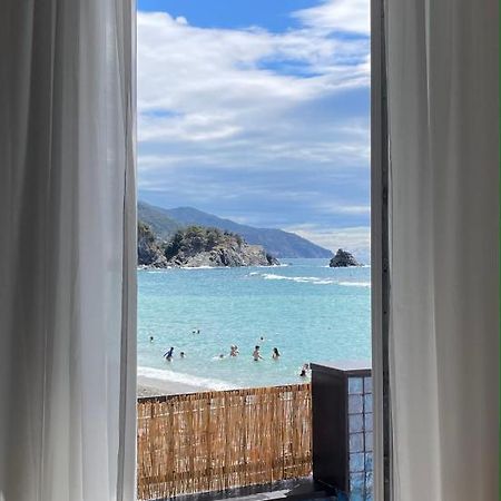 Benvenuto Beach House Монтероссо-аль-Маре Экстерьер фото